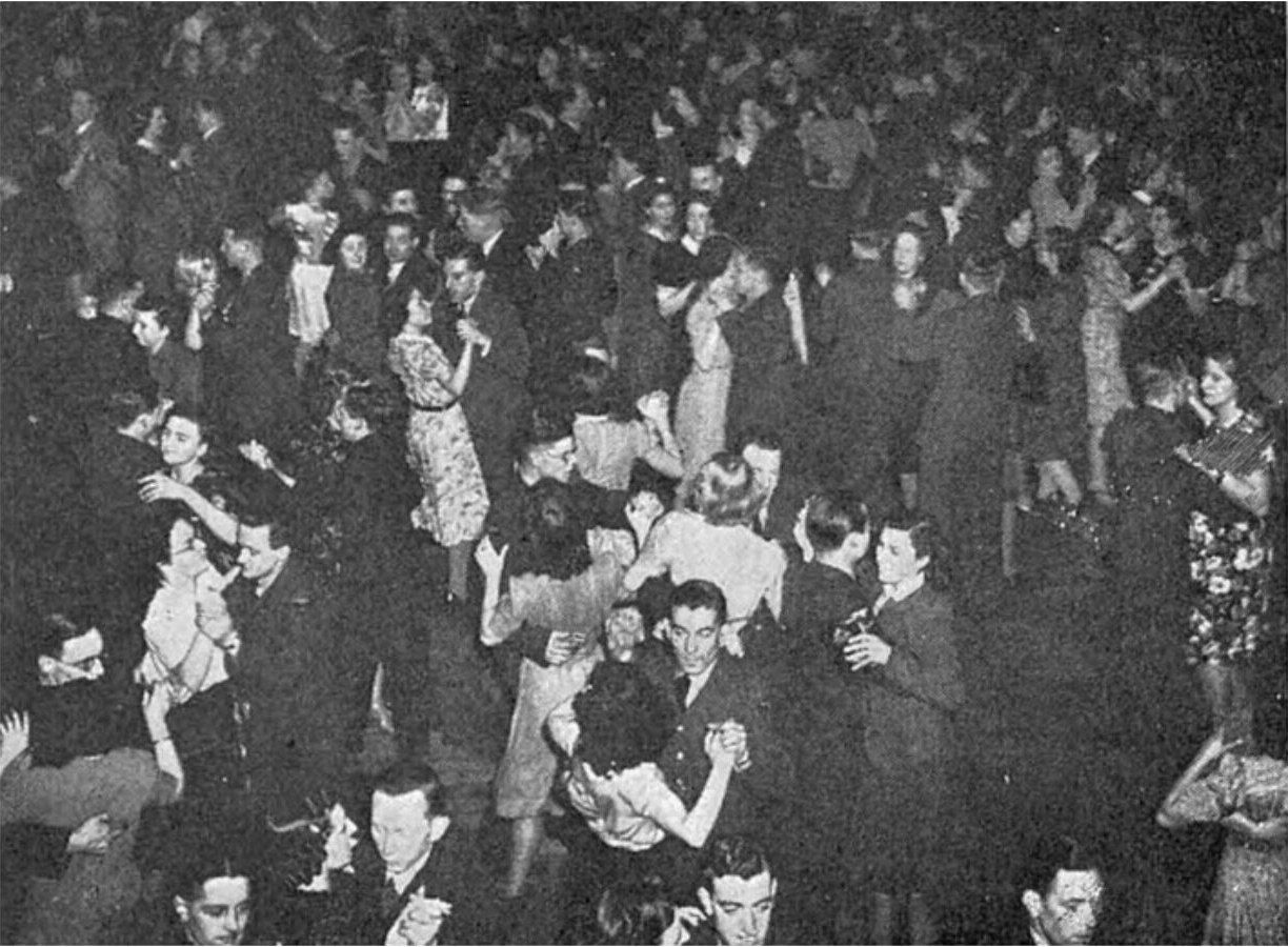 A crowded wartime dance inside Brighton Dome